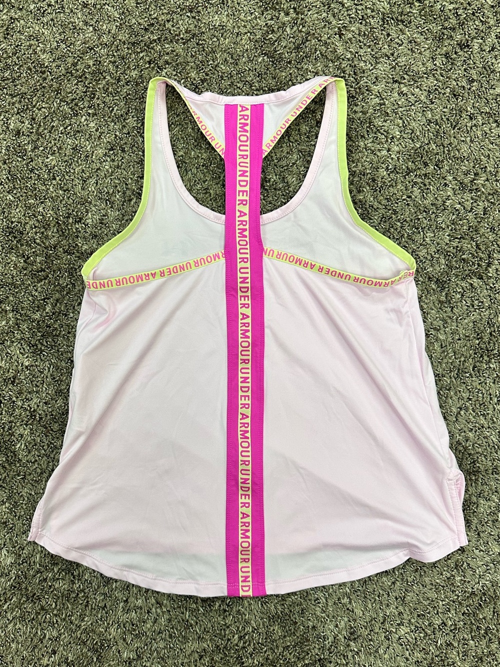 Girls Under Armour Knockout Tank (size M)
